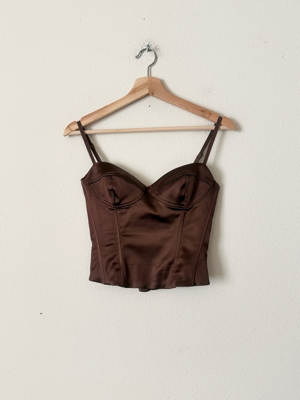 Aritzia Wilfred SIZE 6 Dazzle satin bustier in chocolate brown